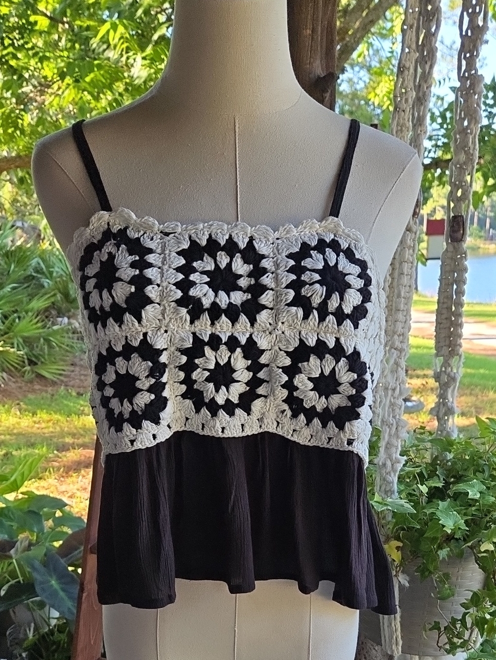 Black Spaghetti Strap Cream Patchwork Crochet Summer Top Size Medium